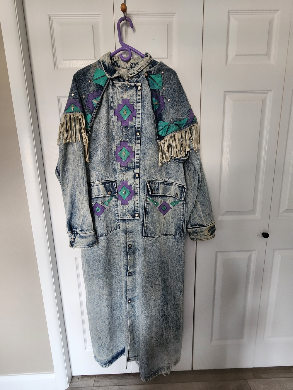 Vintage TRAIL DUSTER Denim Leather Fringe with Teal  Purple Accents 25" PTP - Picture 4 of 16
